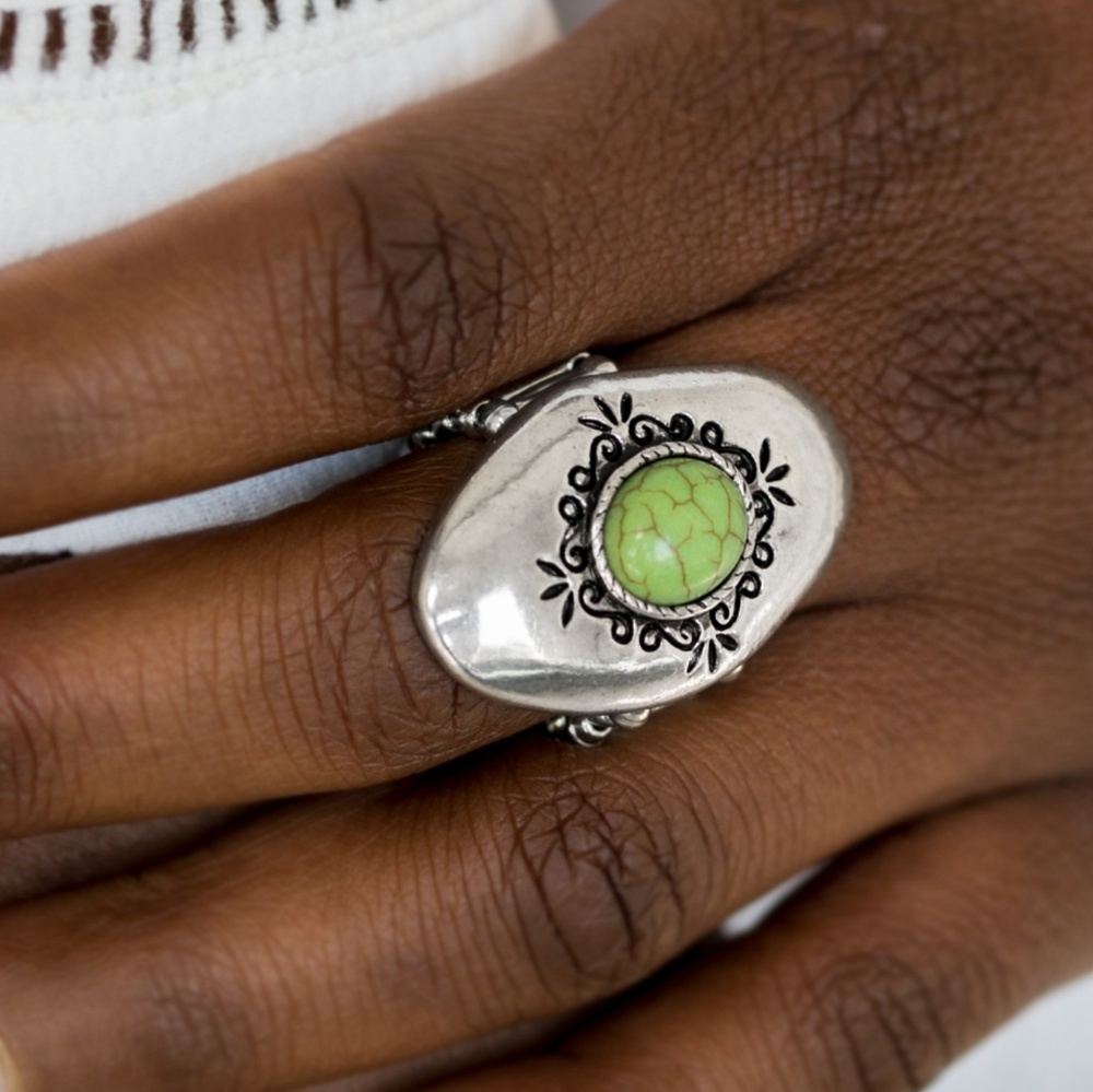 Ring-  Green Stone Gardens